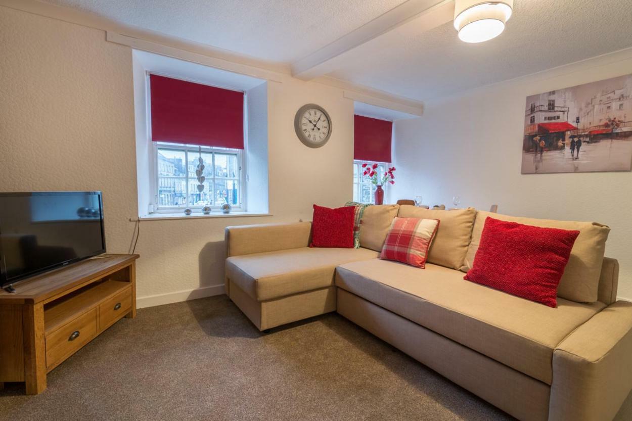 2 A Towerknowe Appartement Hawick Buitenkant foto